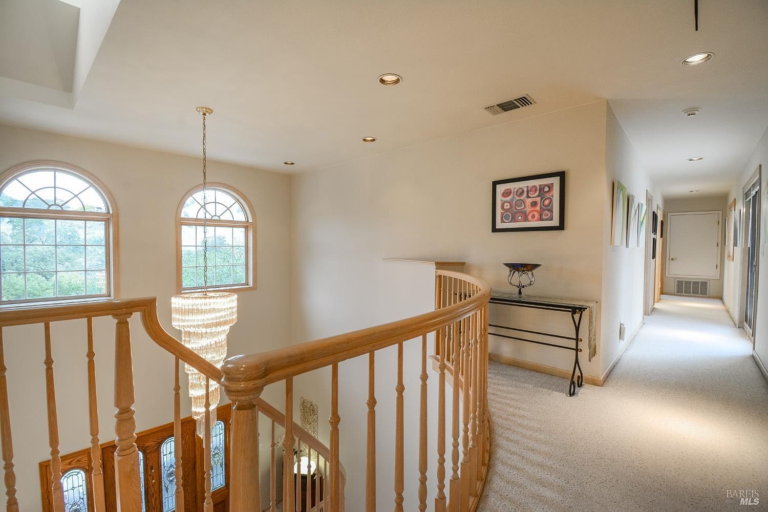Listing images