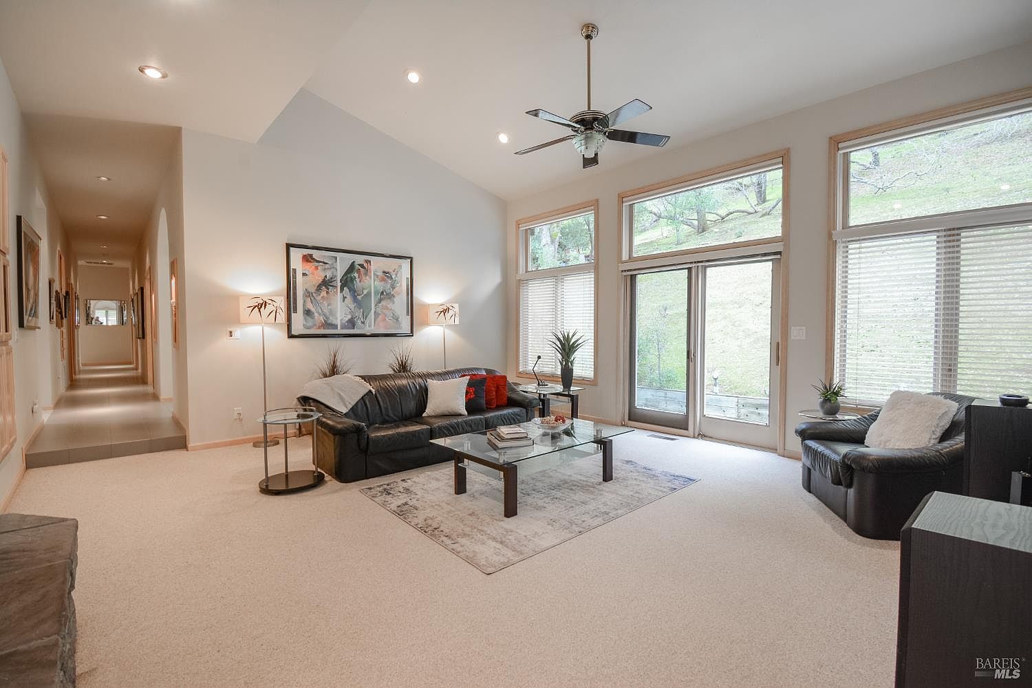 Listing images