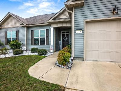 Listing images