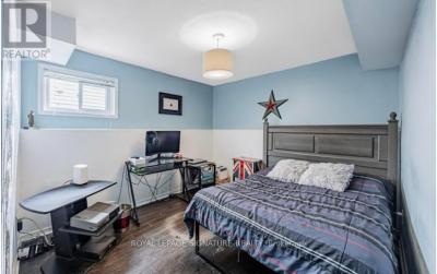 Listing images