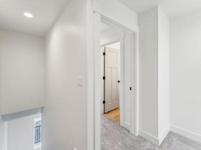 Listing images