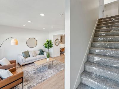 Listing images