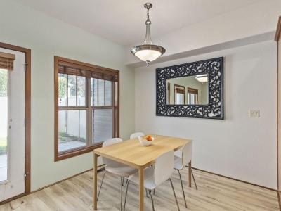 Listing images
