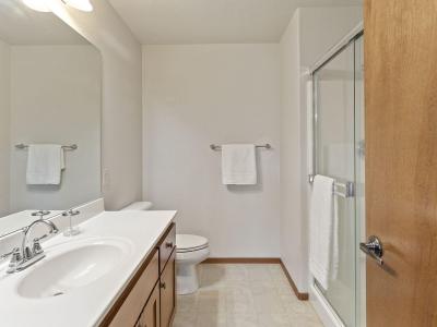 Listing images