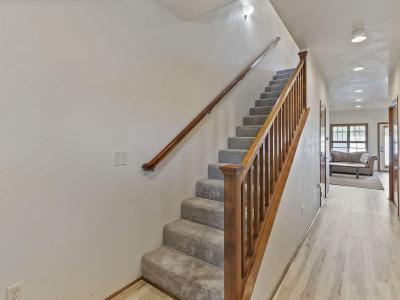 Listing images