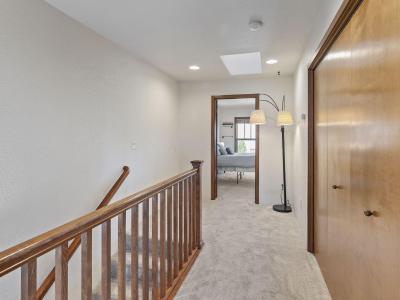 Listing images