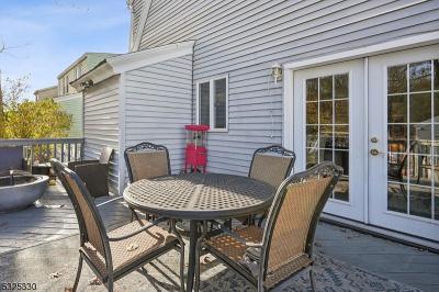 Listing images