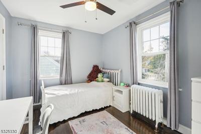 Listing images