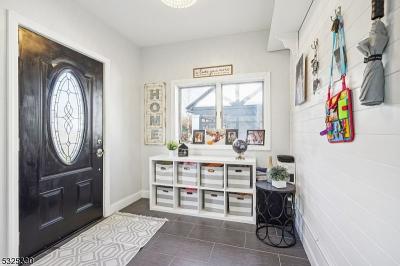 Listing images