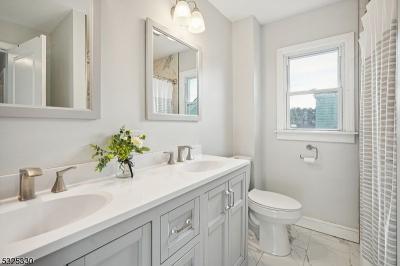 Listing images
