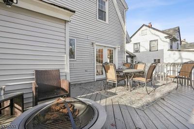 Listing images