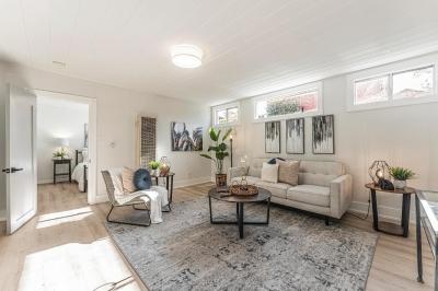 Listing images