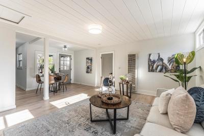 Listing images