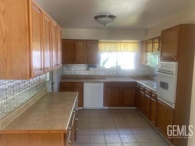 Listing images