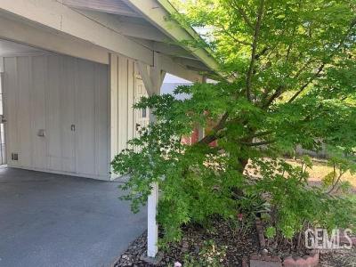 Listing images
