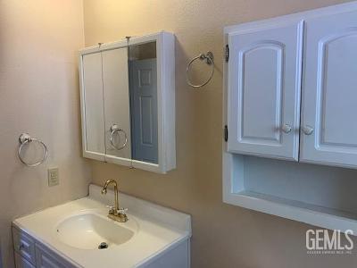 Listing images