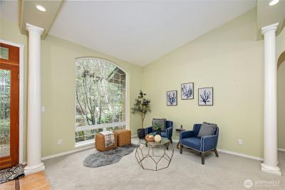 Listing images