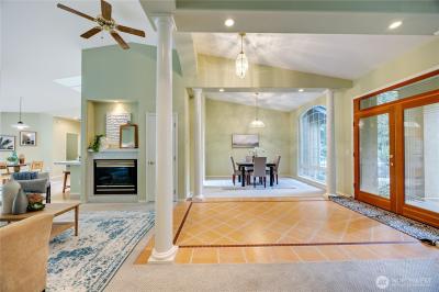 Listing images