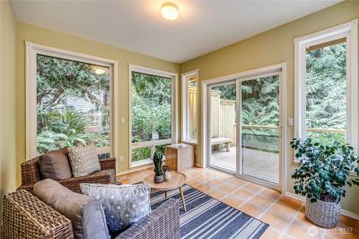 Listing images