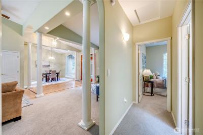 Listing images