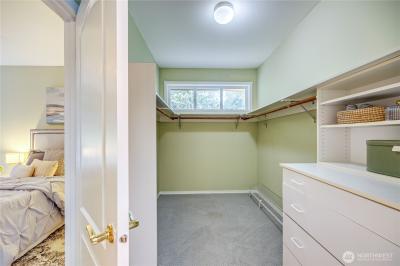 Listing images