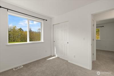 Listing images