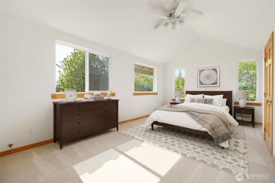 Listing images