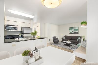 Listing images