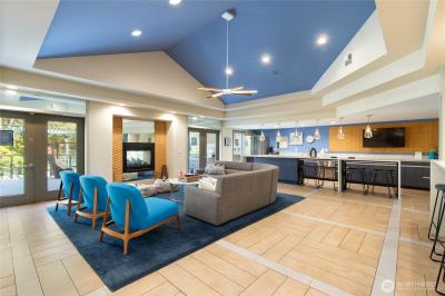 Listing images