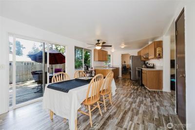 Listing images