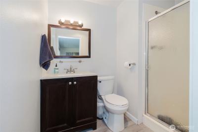 Listing images